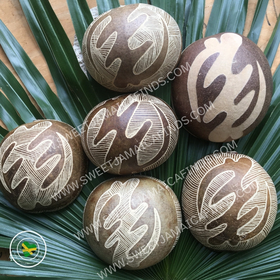 Calabash Bowl Plate, 'Gye Nyame' design, Natural eco-friendly wooden bowl, Hand Carved