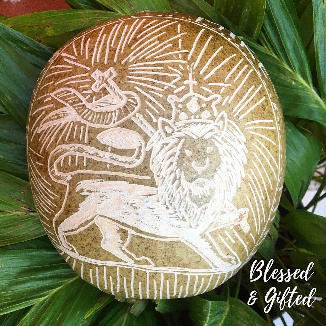 Calabash Bowl Plate, 'Lion of Judah' Design, Natural eco-friendly wooden bowl, Hand Carved
